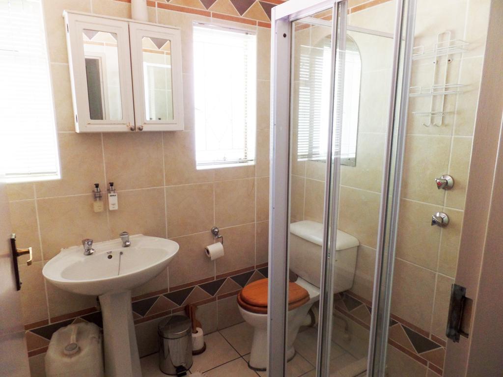 Old Umtali Guest House Йоганнесбурґ Екстер'єр фото
